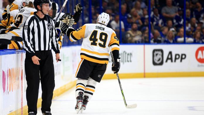 Dominik Simon se stěhuje, zahraje si v NHL již za třetí různý tým