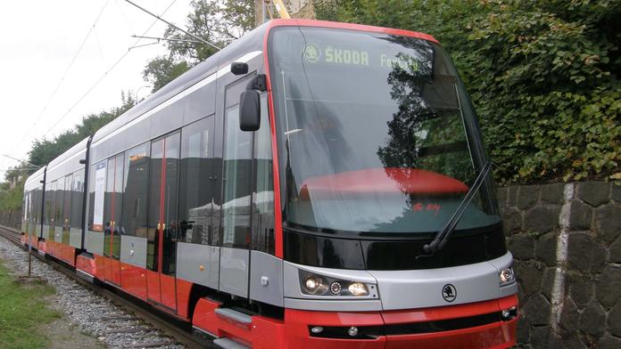 Pražská doprava se dnešním dnem radikálně mění, některé tramvaje a autobusy už nepotkáte