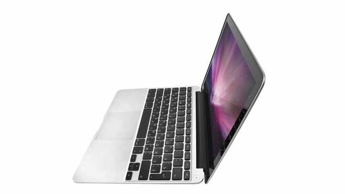 Rusové píší o novém počítači - netbooku z Applu