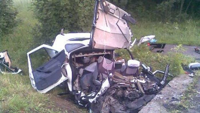 Při hromadné nehodě u Brandýsa nad Labem se zranilo šest lidí