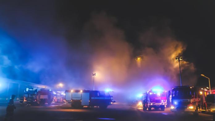 V Litomyšli hořela drůbežárna! Zvířata ohrožena nebyla