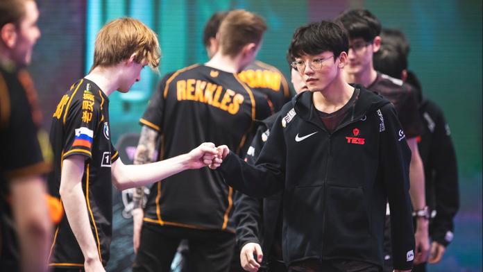 Worlds: První otočka v historii! Naděje Evropy mohou vyhasnout