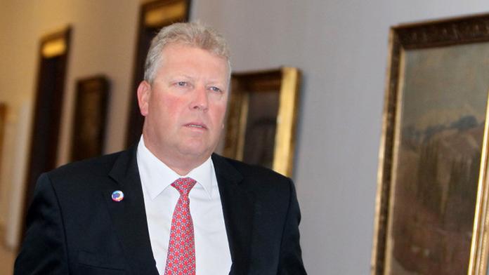 Klaus Besserovu demisi přijal. Kulturu povede Hanáková