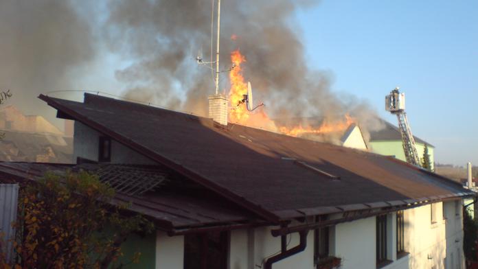 Na Břeclavsku zničily plameny poštu