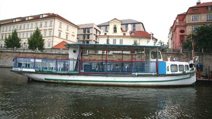 Na Vltavě začala plavební sezóna. Nově v celoročním provozu