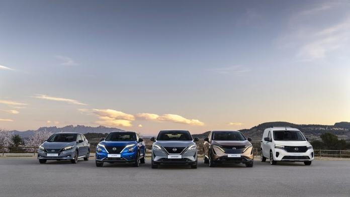 Známá automobilka kolabuje. Finanční ztráty jsou výrazně horší, než se čekalo