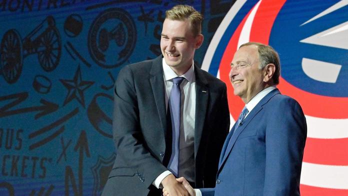 Draft NHL: Do ligy vstoupí hvězdný Bedard. Jací jsou další talenti a co Češi?