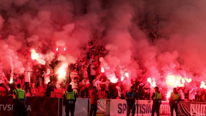 Ostuda v Ostravě: Už se hrálo, ultras Slavie zůstali za branami stadionu