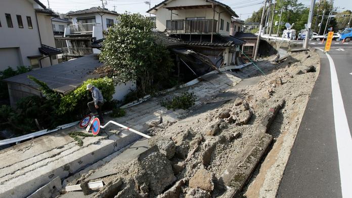 Střední Ameriku zasáhlo zemětřesení, hrozí i tsunami!