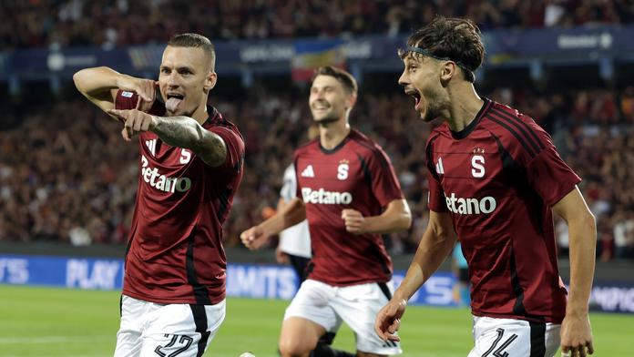 Zlatá brána otevřena. Sparta si vydělala stovky milionů, další jsou v hře