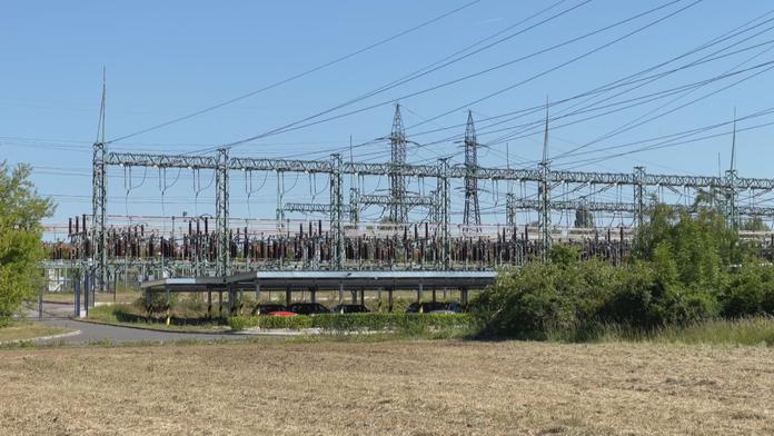 Žena si stěžuje, že jí dodavatel energií stále mění nízký tarif. Má na to nárok