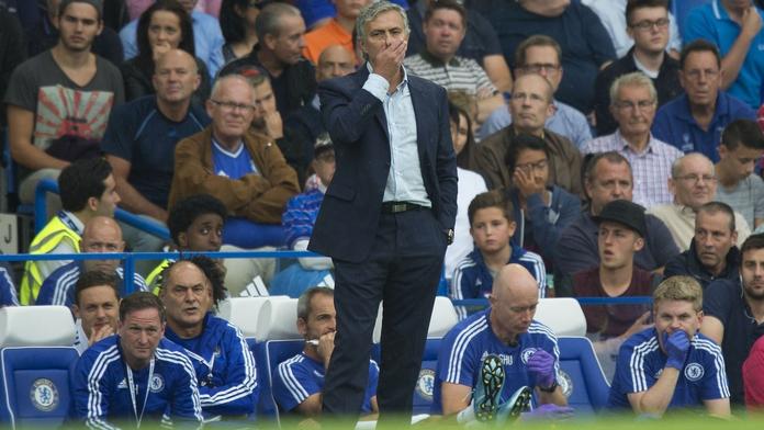 Chelsea zase klopýtla! Mourinho se pustil do kritiky hráčů