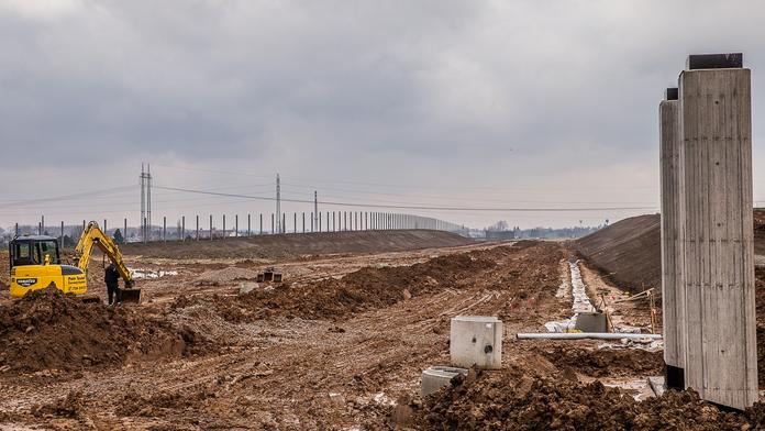 S dálnicí nás předbíhají i Poláci. Když Česko nezrychlí, hrozí komplikace