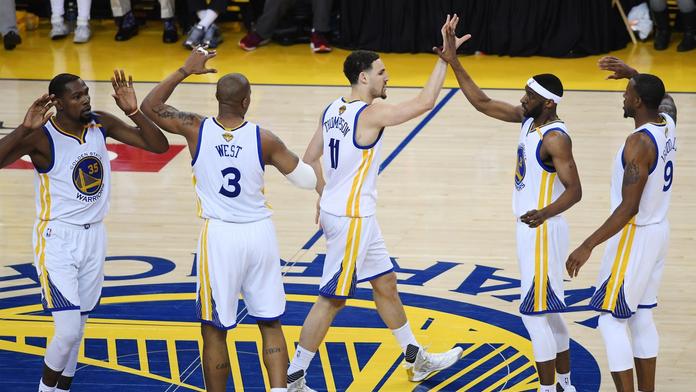 Golden State míří za titulem. Ve druhém finále nastřílelo 132 bodů!