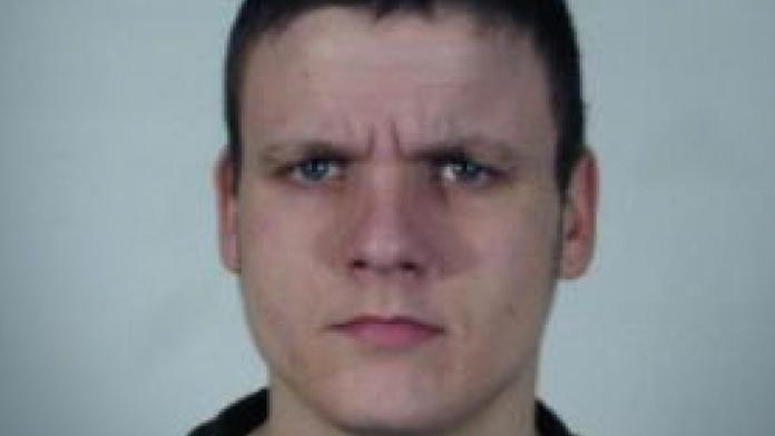 VĚZEŇ NA ÚTĚKU! Utekl z rapotické věznice, neviděli jste ho?