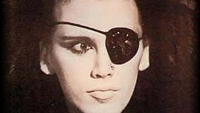 Zemřel zpěvák Pete Burns (†57). Připomeňte si jeho velký hit!