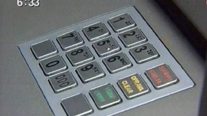 V ostravském Intersparu vykradli bankomat