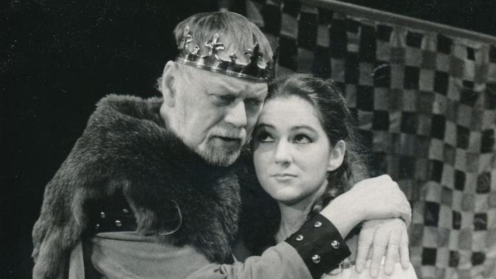 Tvrdá rána: Zemřel legendární divadelní herec a otec hvězdy Ordinace