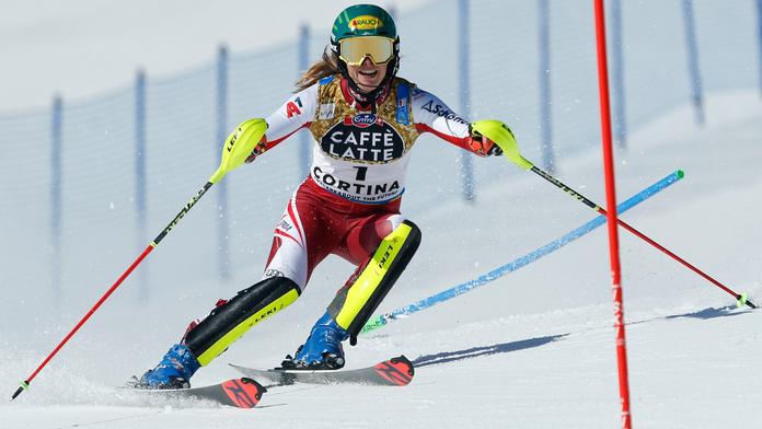 Vlhová bere ze slalomu stříbro, Rakušanka vyhrála o celou sekundu