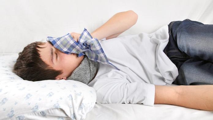 Chřipková sezóna klepe na dveře. Experti radí, jak posílit imunitu