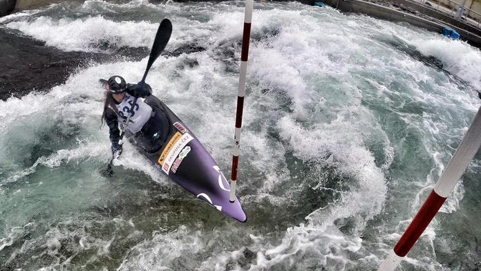 Slalomáři lovili medaile i v neděli! Celkem jich v Praze získali 12