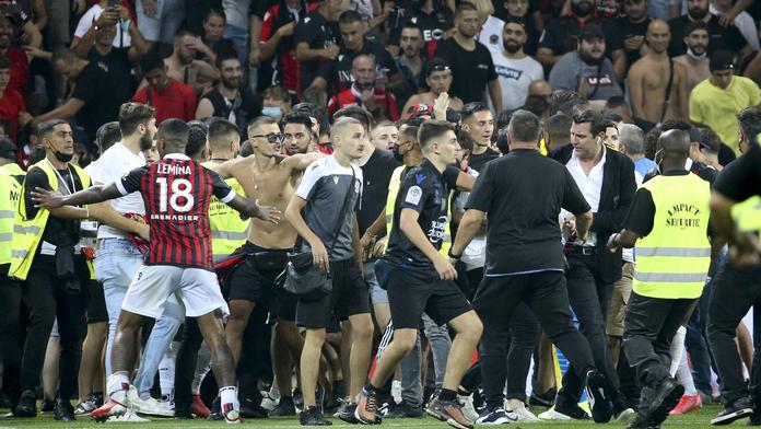 Nice ztrácí body! Za fanoušky na hřišti padl i trest do konce sezony