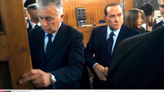 Berlusconi dostal ROK VĚZENÍ! Zveřejnil důvěrný telefonát
