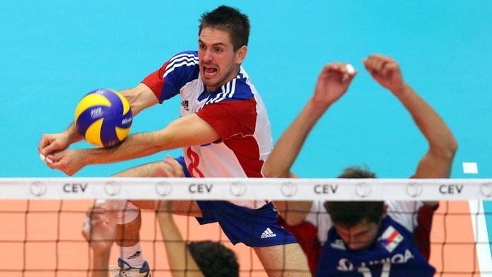 Volejbalisté v úvodu olympijské kvalifikace vydřeli vítězství nad Lotyšskem