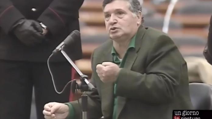 Zemřel obávaný šéf známé mafie. Na svědomí měl 150 vražd!