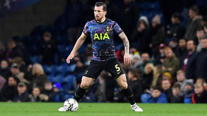 To chce potlesk. Fotbalista Tottenhamu po zápase zachránil život fanouškovi