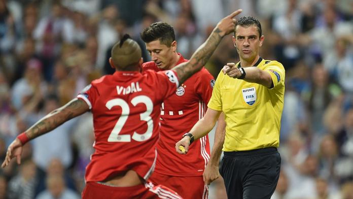 Dohra porážky: Hráči Bayernu si to se sudím vyřídili v šatně!