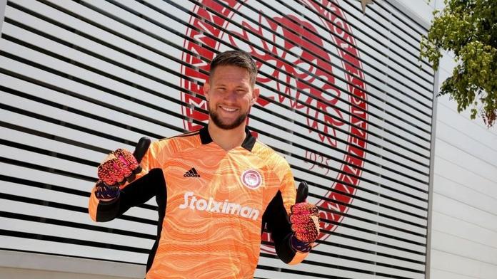 Tomáš Vaclík v dresu Olympiakosu
