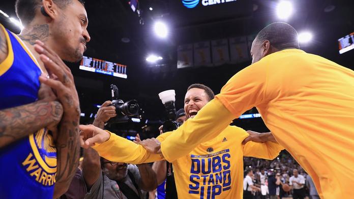 Golden State je ve finále NBA! Warriors neprohráli jediný zápas
