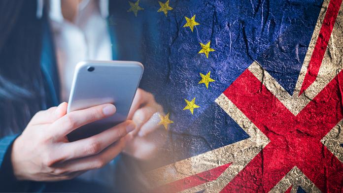 Británie má novou aplikaci! Řekne, jestli tam cizinci smí zůstat žít