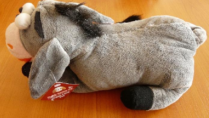 Inspekce varuje: Tento plyšový oslík může zabít vaše dítě!