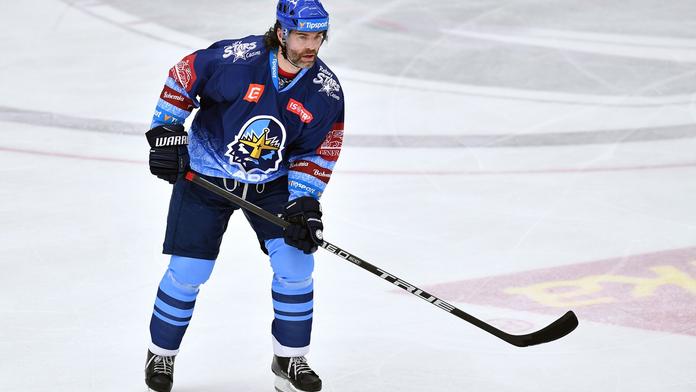Jágr zase pálil do černého, Růžičkovi premiéra nevyšla