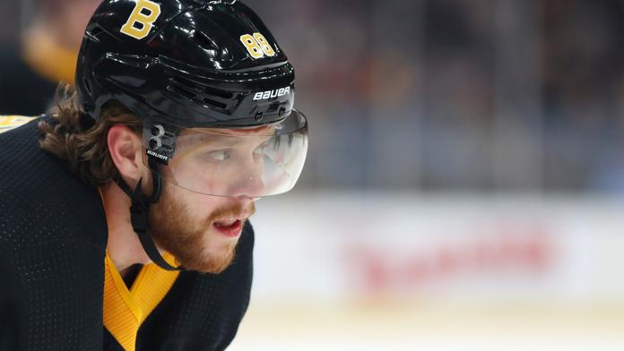 Pastrňák s Kašem začnou trénovat až v Torontu, tuší prezident Bostonu