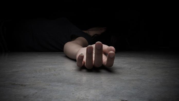Lupiči ji znásilnili před manželem. Ženě snědli orgány, pár umučili!