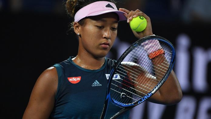 Ósakaová odstoupila ze semifinále. Tenis není to nejdůležitější, vzkazuje