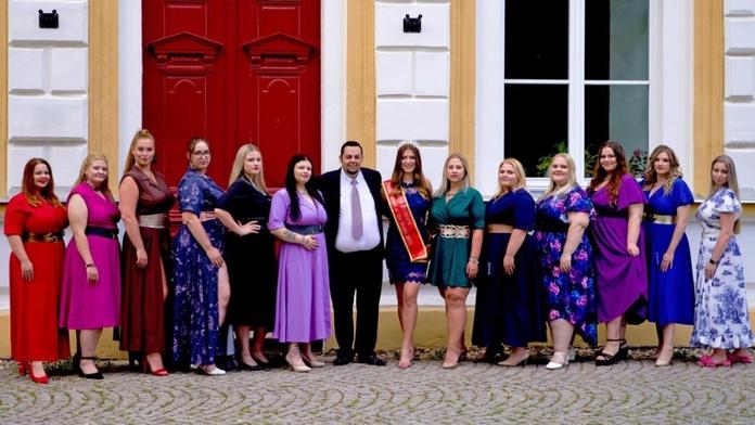 Česko volí nejkrásnější baculku. Do finále Miss Plus Size se dostalo 12 krásek