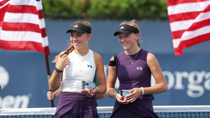 Sestry z Česka udivují tenisový svět. Na US Open ovládly juniorskou čtyřhru