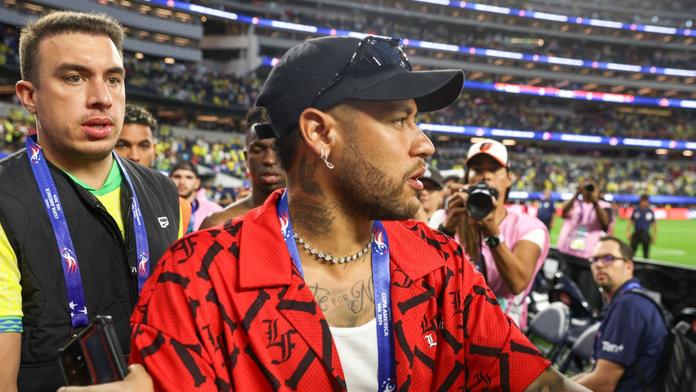 Neymar sledoval zápas Brazílie v Inglewoodu