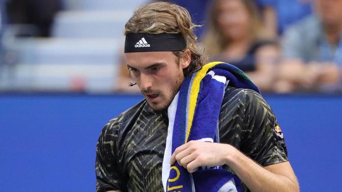 Proč je každý najednou proti mně, nechápe Tsitsipas. Opět ho vypískali