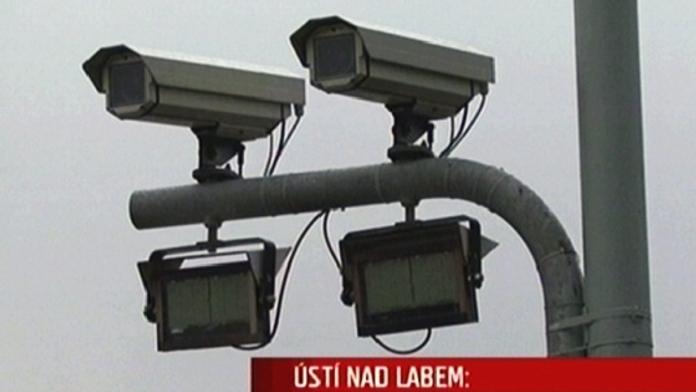 Kladivo na řidiče v Ústí: dvacítka nových radarů