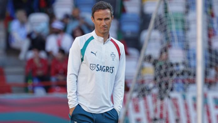 Portugalský asistent trenéra Ricardo Carvalho