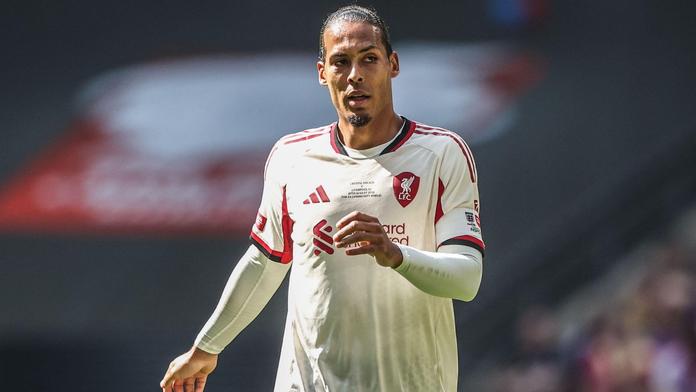 Kapitán Liverpoolu se pustil do fanoušků Crystal Palace: Třeba jsou se sebou spokojeni