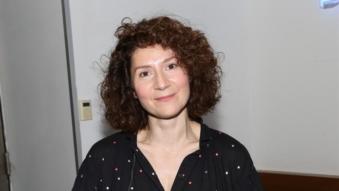 Martha Issová
