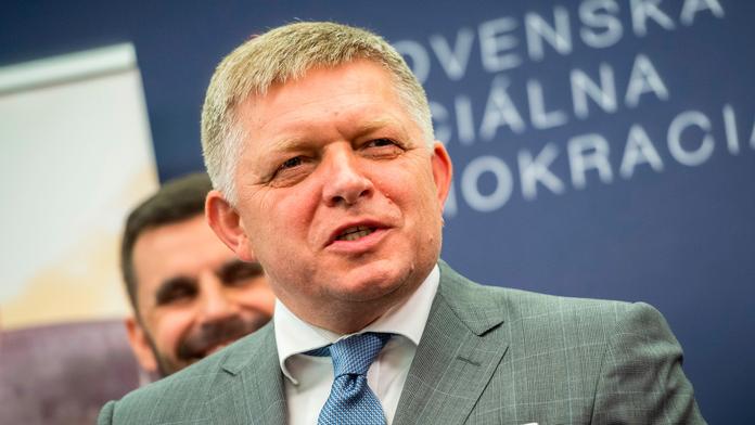 Robert Fico zvítězil. Jeho osud má ale v rukou jiný muž