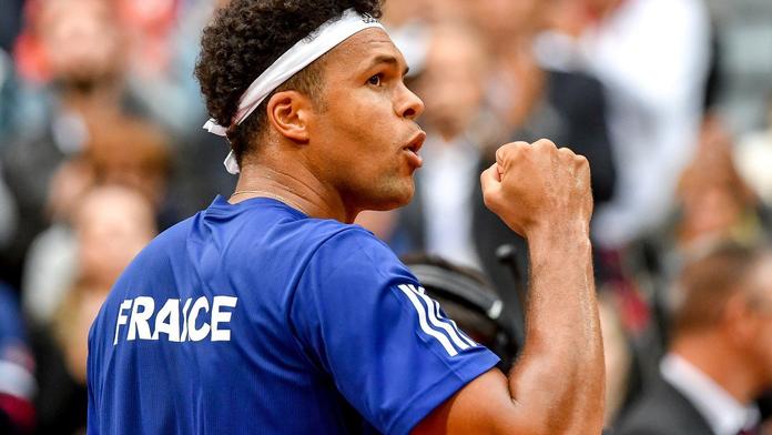 Francie bude hrát finále Davis Cupu! Srbové bez Djokoviče padli