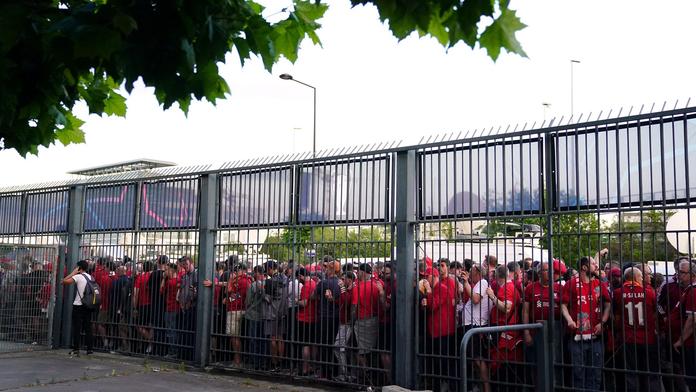Fanoušci Liverpoolu chtějí žalovat UEFA za fiasko na finále Ligy mistrů